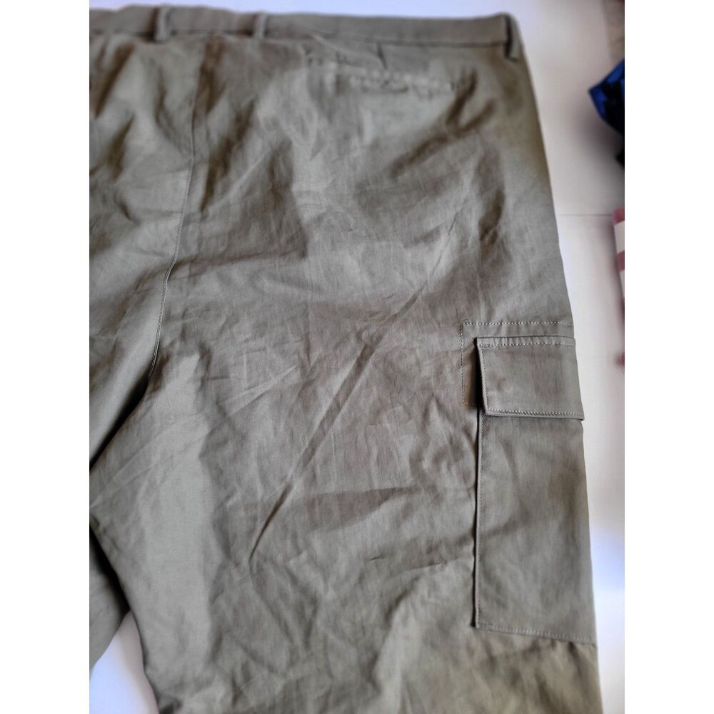 Old Navy Mens Ultimate Tech Cargo Pants Beige Tan Size 52x30 NWT #0315